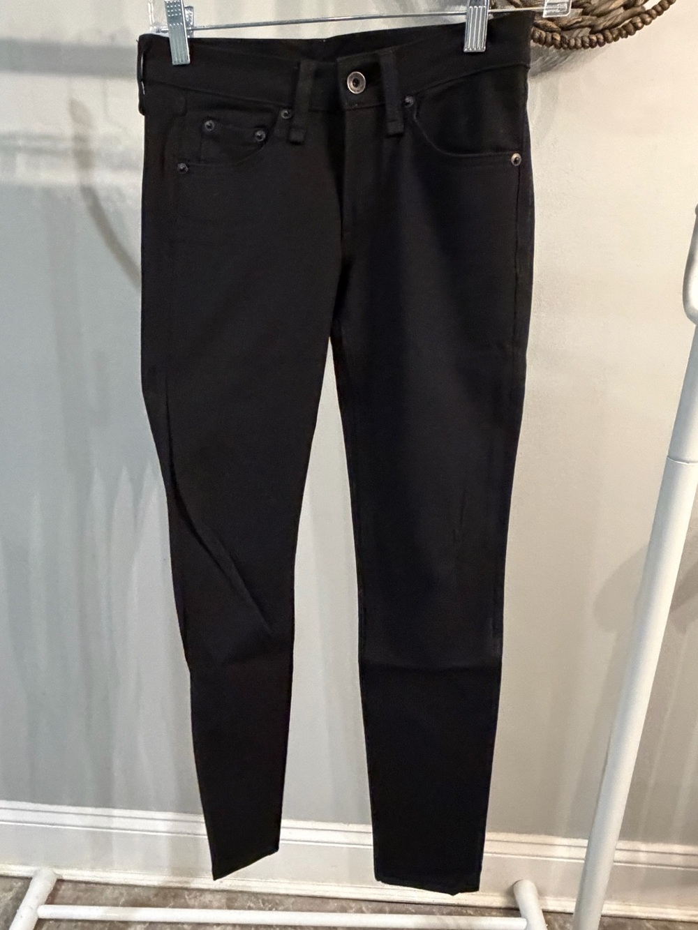 rag & bone Black Skinny Pants women’s size 24